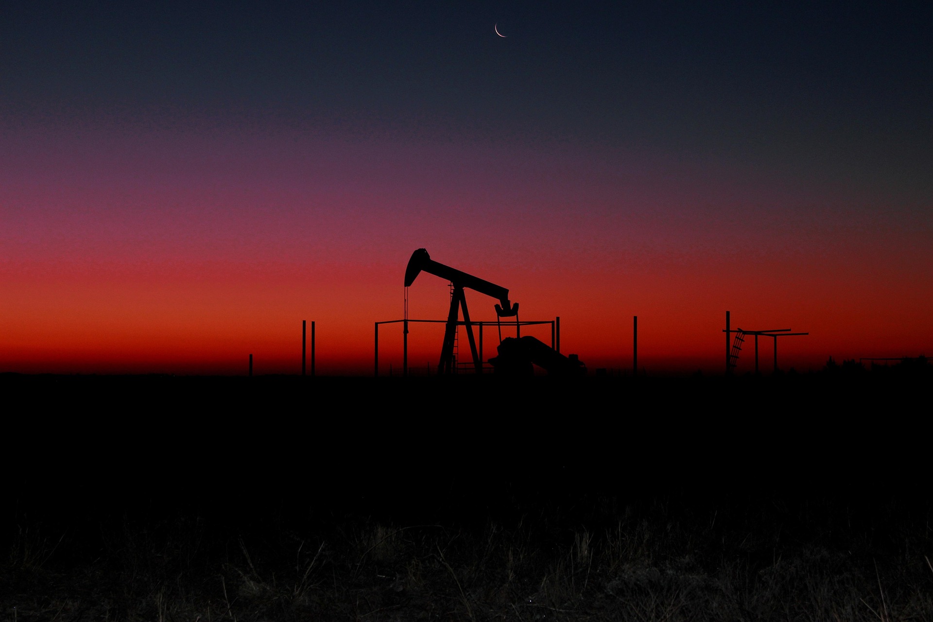 Проблемы глубоководного бурения и передовые решения по очистке бурового раствора для морских операций